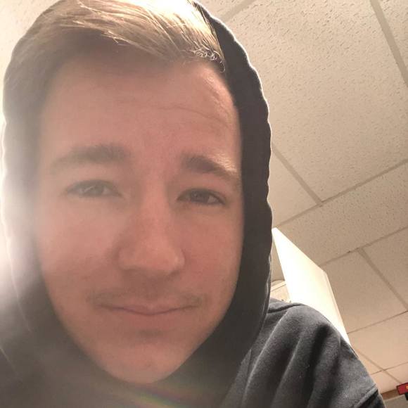 Meet your Posher, Kyle - Picture 1 of 1